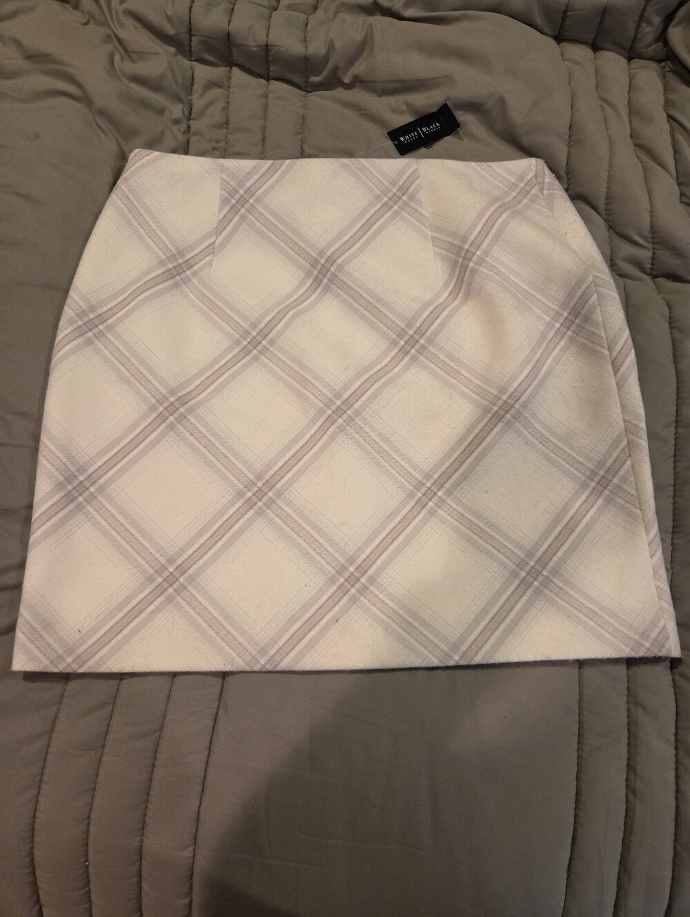 White House Black Market Ivory Plaid Mini Skirt